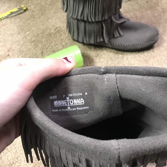 Minnetonka Moccasin Boots - Picture 3 of 4